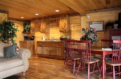 Joppa House | Creekside Cabin Rental Perfect for Families near Guntersville Lake, Alabama