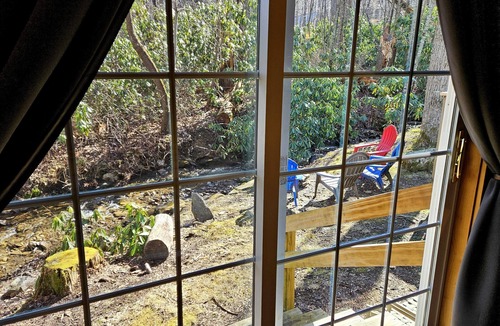 Sherwood Forest Cabin | Creekside Serenity Cabin in Maggie - Directly on creek, pool and hot tub access