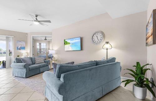 Catalina Isles Apartment | Crown Colony #101-16146 Mt, Abbey Way-15% off through Sept, 24' condo