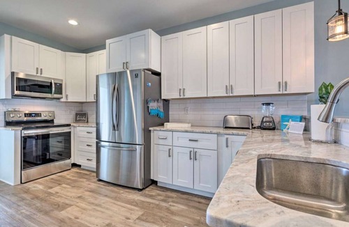 Dauphin Island House | Dauphin Island Home 4BR Sleeps 12 Walking distance to deeded beach access!
