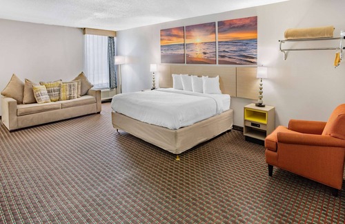 East Point Hotel | Days Inn by Wyndham Hartsfield Jackson Atlanta Airport West