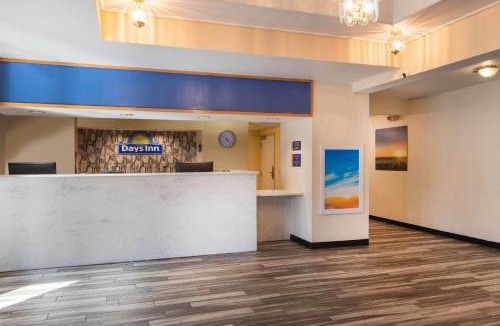 Macon Hotel | Days Inn by Wyndham Macon I-75 North