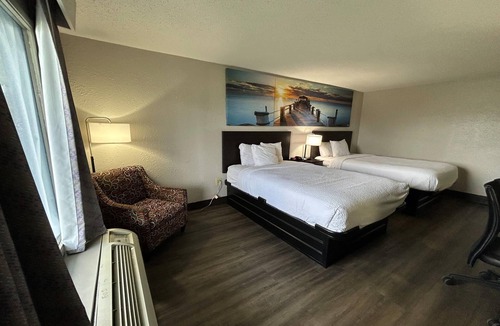 Garden City Hotel | Days Inn by Wyndham Savannah Airport