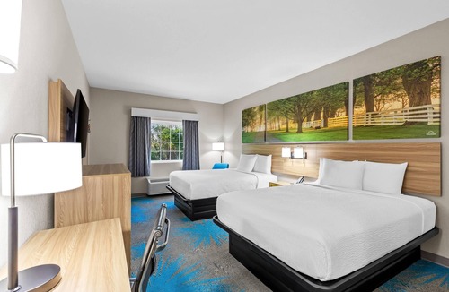 Union City Hotel | Days Inn & Suites by Wyndham Union City