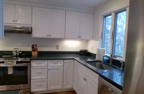 Falmouth House | Delightful 4-bedroom house with AC in charming Falmouth