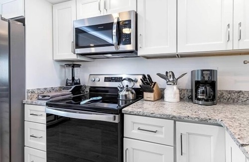 Sanibel Condo | Direct Gulf Front Ground Floor Condo | Steps to the Gulf and Pet-Friendly
