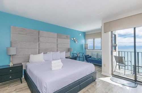 Myrtle Beach House | Direct Oceanfront Studio with Gorgeous Views! Palace Resort 1501 - Sleeps 4 guests