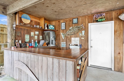 Slidell House | Do Jazz Fest and French Quarter then come back to peace & quiet!