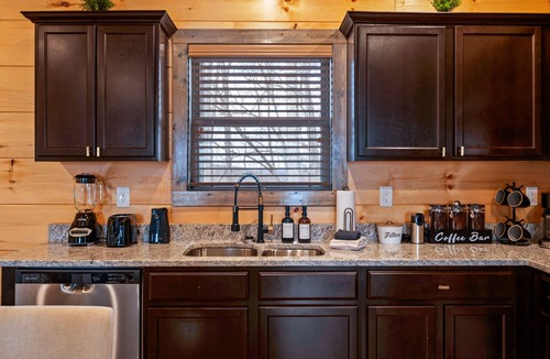 Sevierville House | Dolly Parton's "A Cowboy's Way."