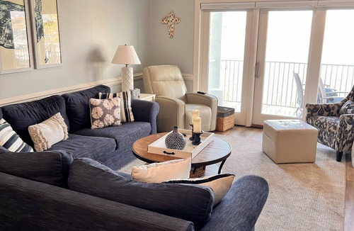 Orange Beach East Condo | Dolphin Harbor - 4 BR/3 Bath. Sleeps Up To 10 At Orange Beach