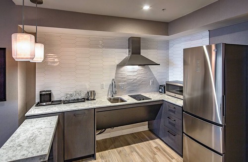 Modesto Hotel | DoubleTree by Hilton Hotel Modesto