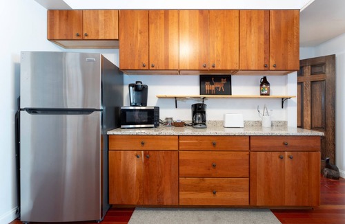 Bar Harbor House | Downtown Bar Harbor - 3 BD/2 BA - Big Porch and Yard, Steps from Village Green
