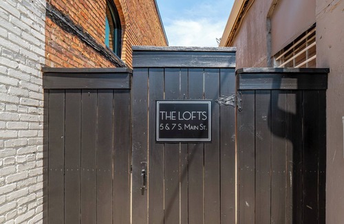 Headland Apartment | Downtown Main St Gem -Studio/Loft 5