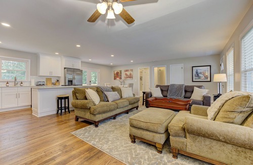 Marietta House | East Cobb Retreat/Patio & Fire Pit/10 min to Truist Park