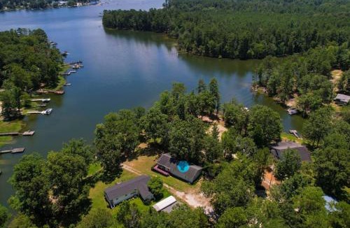 Prosperity House | Easy Lake Living - Sleeps 8