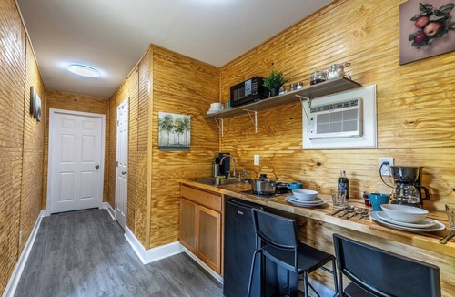 Northside Bed & Breakfast | Elegant 2BR Container Home | Nature Retreat | Peaceful & Unique
