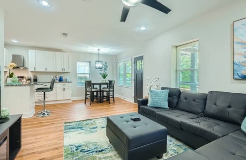 Pittsburgh House | Elegant Atlanta Haven | 3 Bedroom Near Downtown
