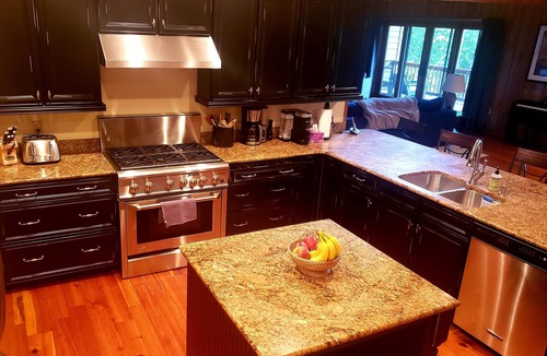 Tuckasegee Cottage | Elegant Lake Front Home with Breathtaking Views in the Heart of Appalachia.