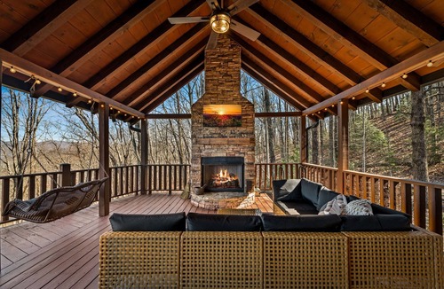 Ellijay Cabin | Ellijay Cabin- Hot Tub, Views, Game Room, Outdoor Fireplace, Dog friendly