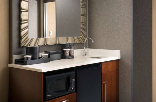 College Park Hotel | Embassy Suites by Hilton Atlanta Airport
