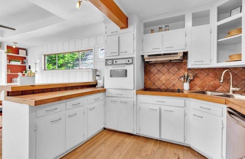 Loring Heights House | EnDeering Retreat Stay