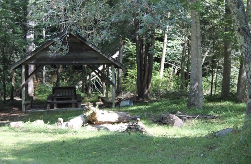 Clyde Cabin | Enjoy the peace and tranquility ￼