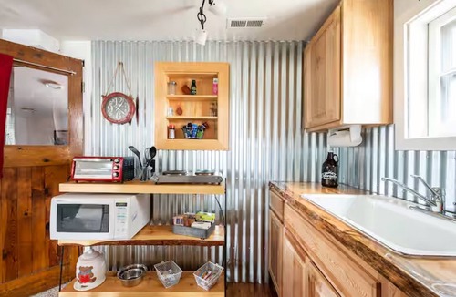 Woodland Park Cabin | Enjoyable 2-bedroom cabin in enchanting Woodland Park getaway License # 329434