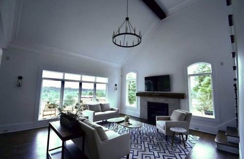 McDonough House | Entire House & Horse Farm - Outside Atlanta