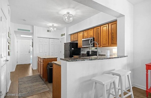 Gulfport Condo | Entire rental unit in Gulfport, Mississippi