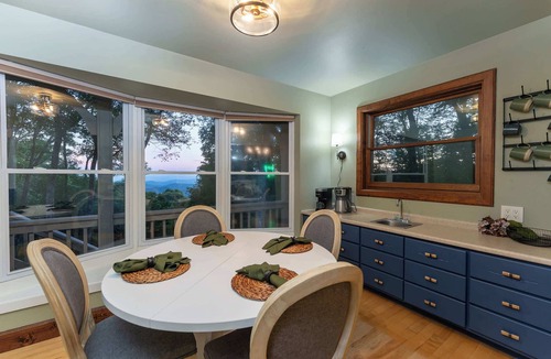 Wolf Laurel House | Epic Home Sleeps 20-Basketball Court-Hot Tub-Sauna