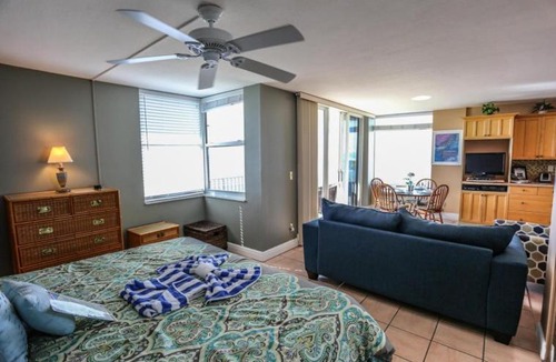 South Island Apartment | Estero Beach and Tennis 703B