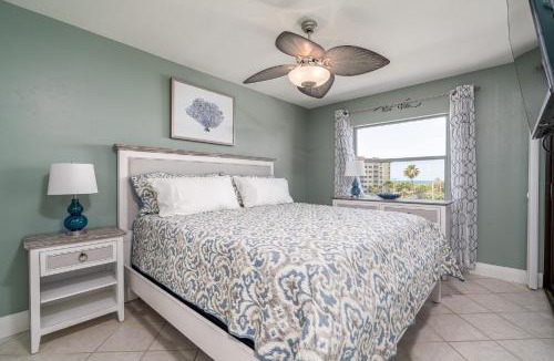 South Island Apartment | Estero Cove 132 - Beautifully Updated! condo