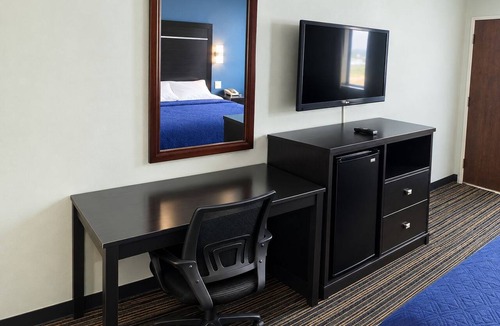 Muskogee Hotel | Executive Inn