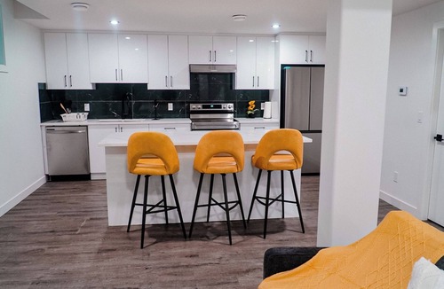 Northeast Edmonton Apartment | Executive , Serene, Beautiful 2 bedroom Basement Apartment