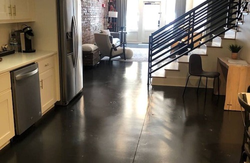 Civil Rights Historic District Apartment | Fabulous Loft w/King Suite Great Location!
