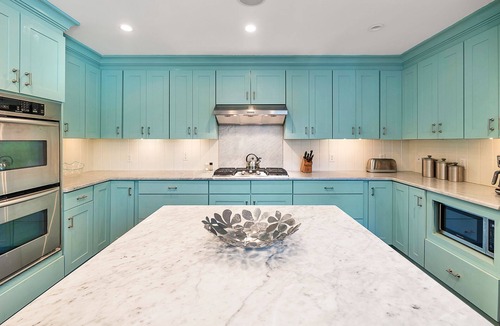 Sea Island Cottage | Fabulous Modern Cottage with Pool! 2 Minute Walk to Beach!