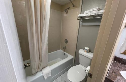 McDonough Hotel | FairBridge Inn & Suites