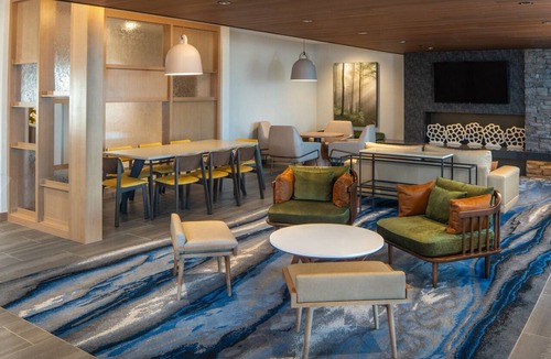 Huntsville Hotel | Fairfield Inn & Suites by Marriott Huntsville Redstone Gateway
