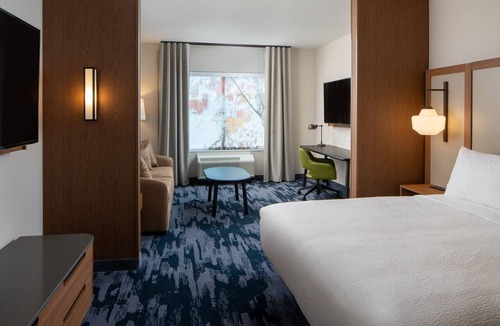 Huntsville Hotel | Fairfield Inn & Suites by Marriott Huntsville Redstone Gateway
