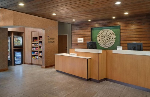Locust Grove Hotel | Fairfield Inn & Suites Locust Grove I-75 South