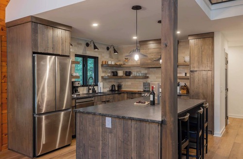 Cherry Log Cabin | Fall Riverfront Cabin in Blue Ridge, GA