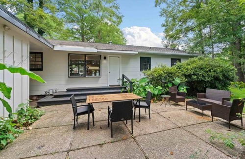 Mobile House | Family-Friendly 4BR House with Open Yard and Relaxing Patio
