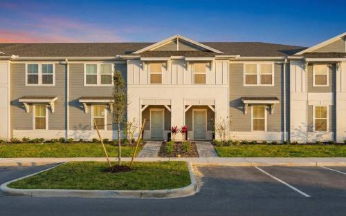 Four Corners House | Family-Friendly 5BR with BBQ & Resort Perks