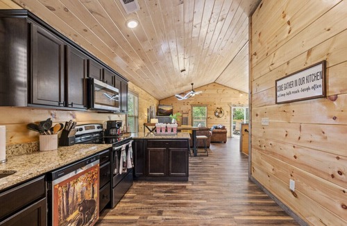 Sevierville Cabin | Family Fun Cabin in the Mountains