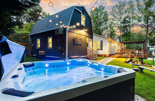 Mayhew House | Family Oasis w/Game Barn, Hot Tub, Kayaks, Pets OK