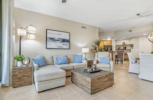 Cape Harbour Apartment | Fantastic Three Bedroom Condo in Cape Coral