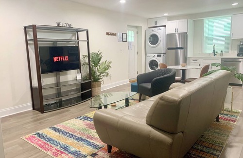 Atlanta Apartment | FIFA World Cup - 4Mi to Stadium - Private Basement Apt - Free Parking - Kitchen