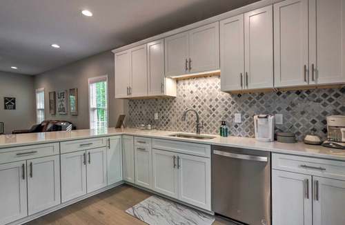 Milledgeville House | Fire Pit & Dock: Waterfront Lake Sinclair Getaway!
