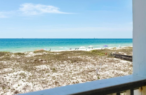 Fort Morgan House | Ft. Morgan Beachfront home - Gulf views, Pools