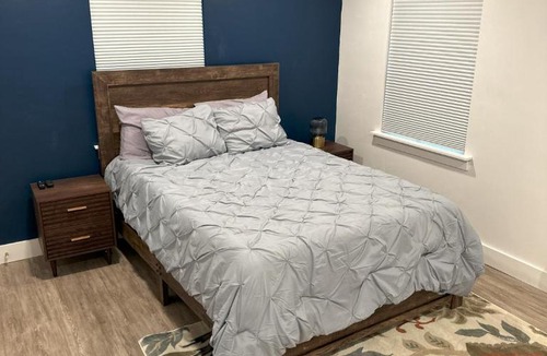 Tallahassee Apartment | Fully Furnished Executive Housing - Whole House - Mabry Manor